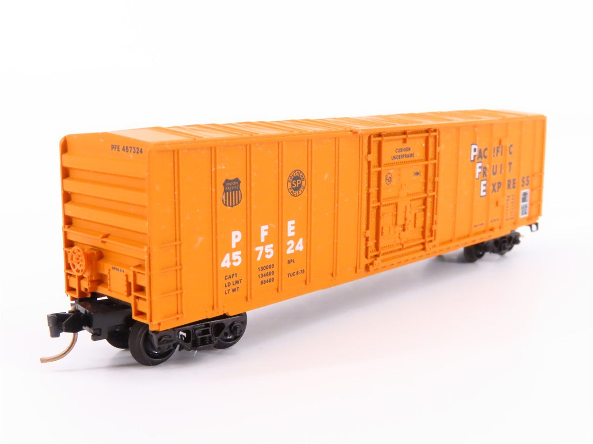 N Scale Kadee Micro-Trains MTL 27090 PFE Pacific Fruit Express Box Car #457524