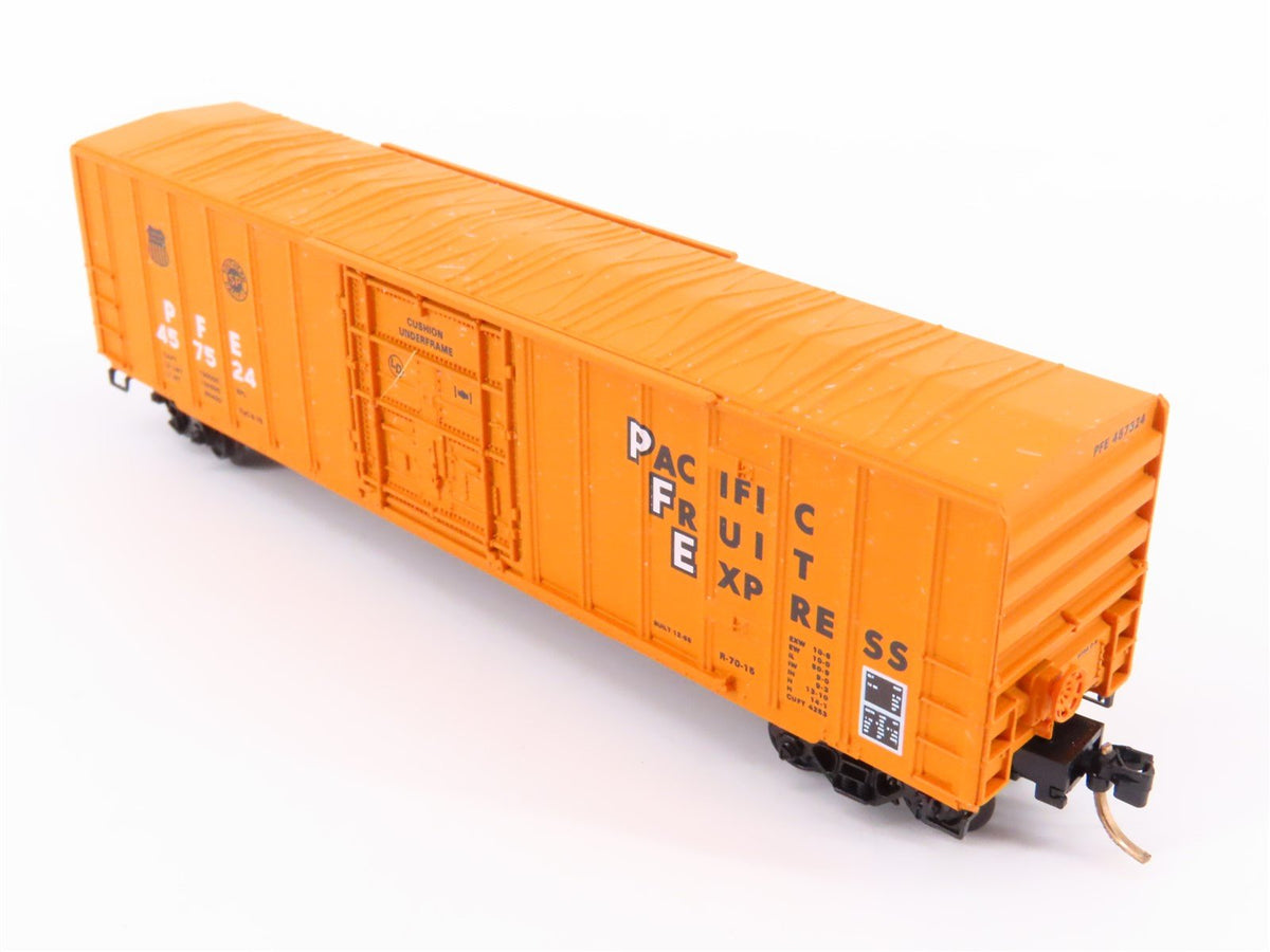 N Scale Kadee Micro-Trains MTL 27090 PFE Pacific Fruit Express Box Car #457524