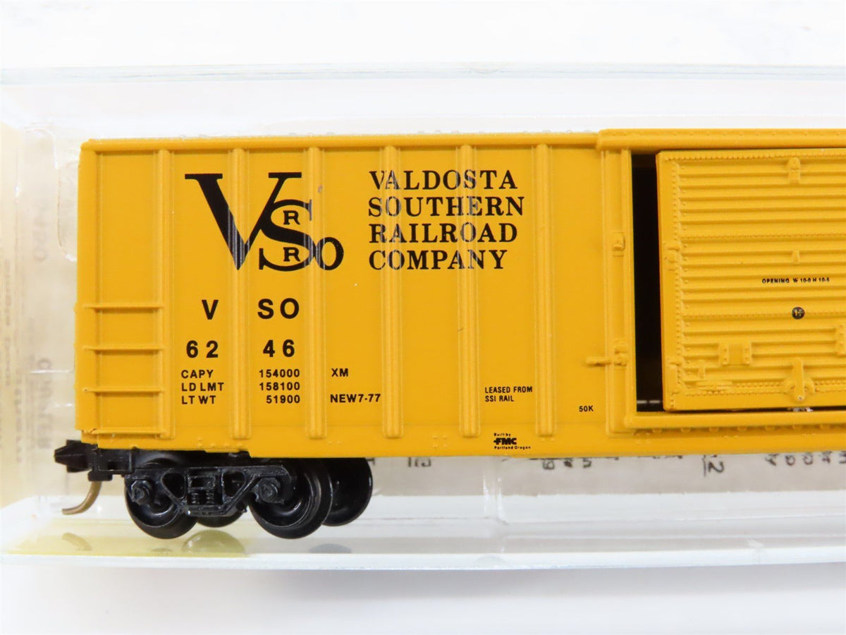 N Scale Kadee Micro-Trains MTL 25450 VSO Valdosta Southern 50&#39; Box Car #6246