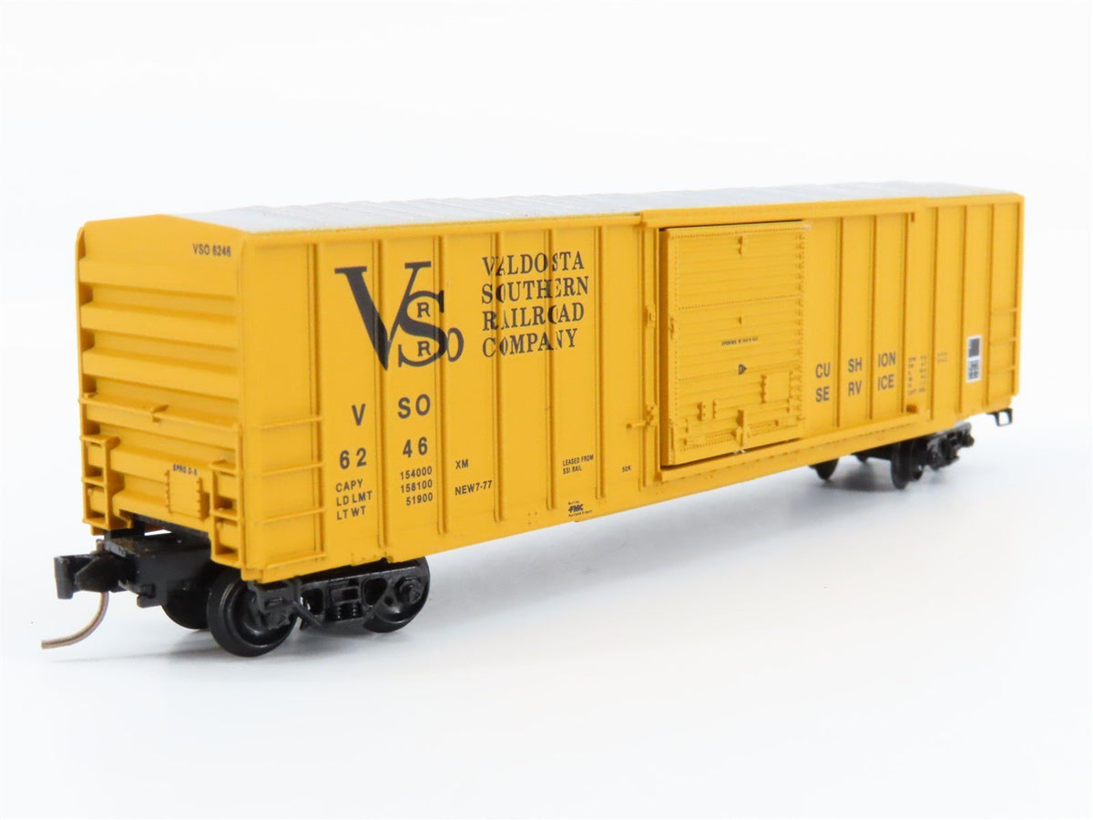 N Scale Kadee Micro-Trains MTL 25450 VSO Valdosta Southern 50&#39; Box Car #6246