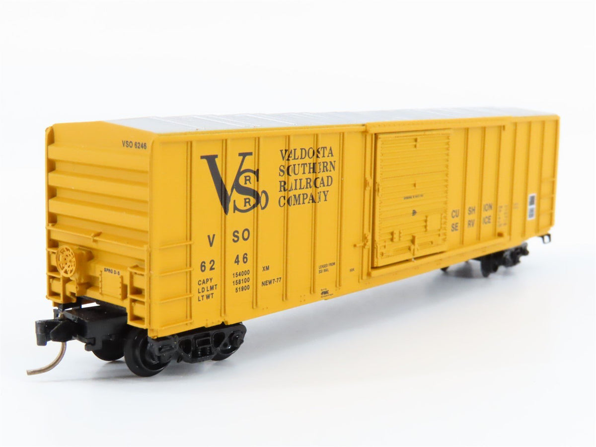 N Scale Kadee Micro-Trains MTL 25450 VSO Valdosta Southern 50&#39; Box Car #6246