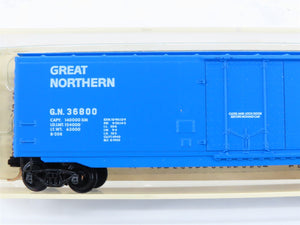 N Kadee Micro-Trains MTL 32020 GN Great Northern Big Sky Blue 50' Box Car #36800