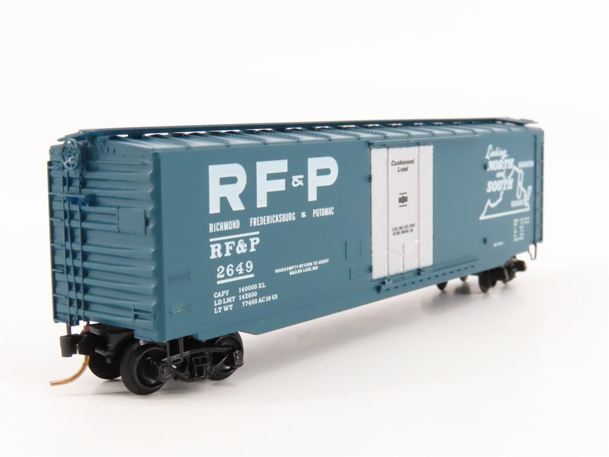 N Scale Kadee Micro-Trains MTL 32040 RF&amp;P Railroad 50&#39; Plug Door Box Car #2649