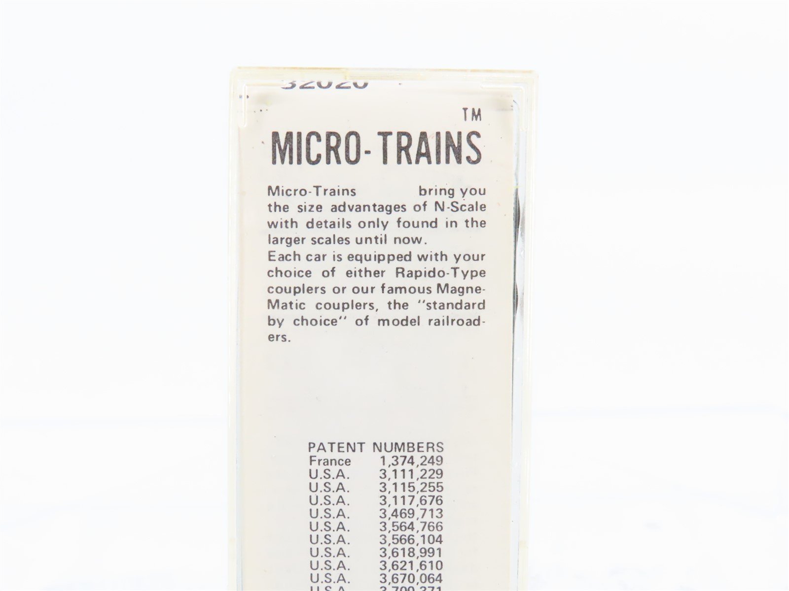 N Kadee Micro-Trains MTL 32020 GN Great Northern Big Sky Blue 50' Box Car #36800