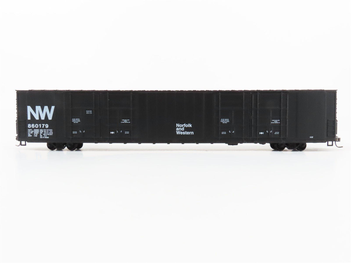 HO Scale Athearn NW Norfolk &amp; Western 86&#39; Hi-Cube / Auto Box Car #860179