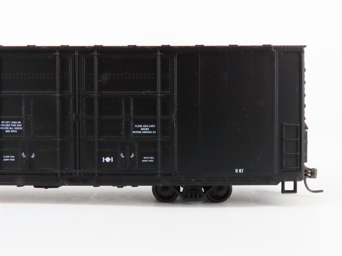 HO Scale Athearn NW Norfolk &amp; Western 86&#39; Hi-Cube / Auto Box Car #860179