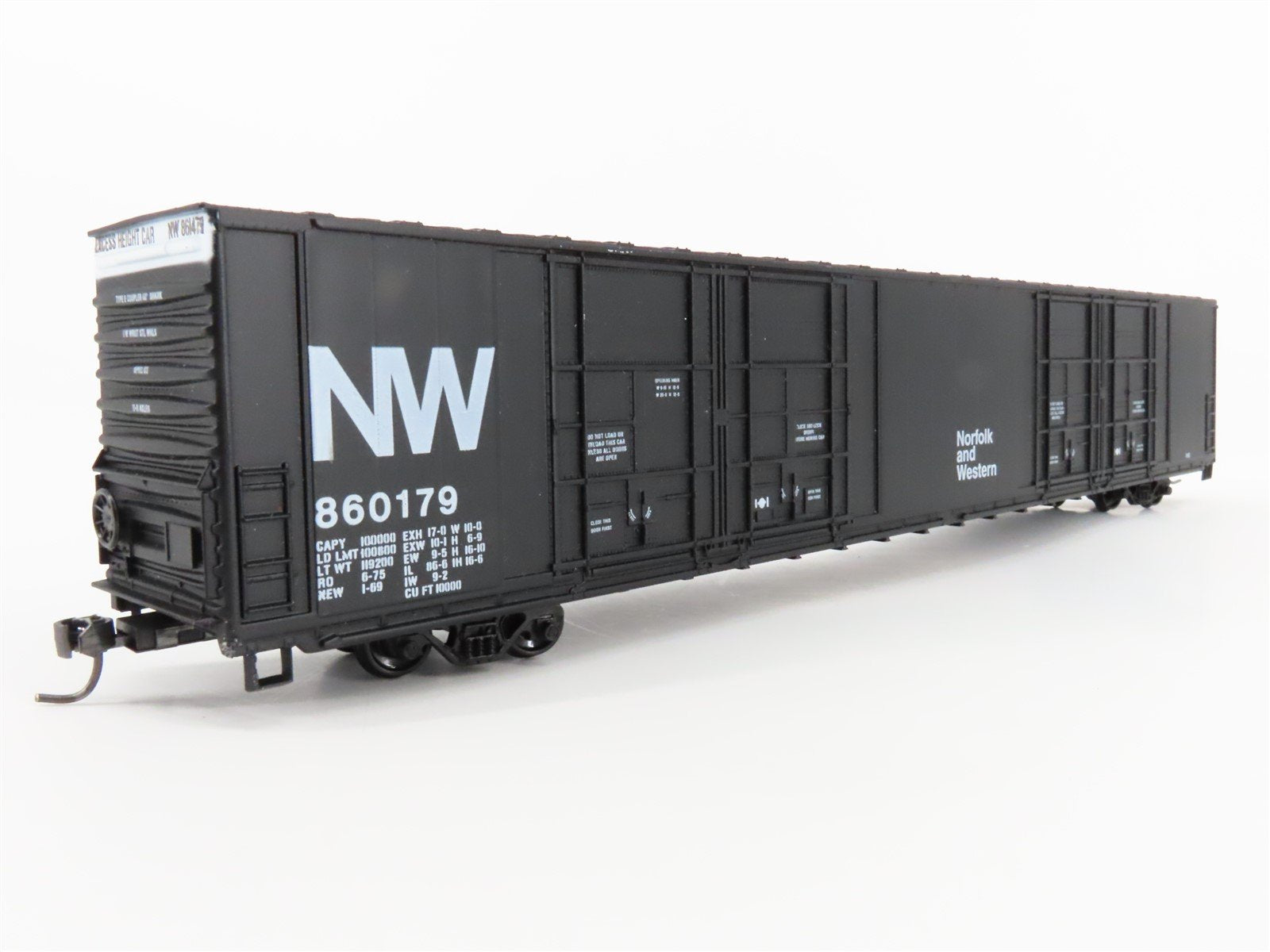HO Scale Athearn NW Norfolk & Western 86' Hi-Cube / Auto Box Car #860179