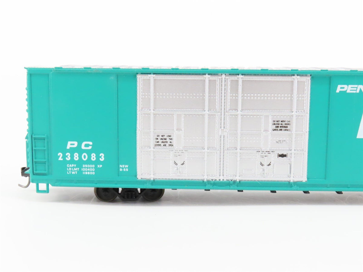 HO Scale Athearn PC Penn Central 86&#39; Hi-Cube / Auto Box Car #238083