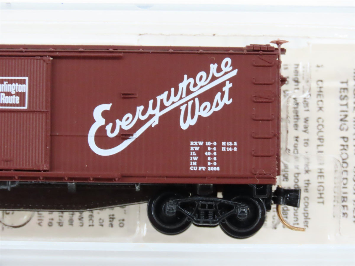 N Scale Kadee Micro-Trains MTL 39050 CB&amp;Q Burlington Route 40&#39; Box Car #120635