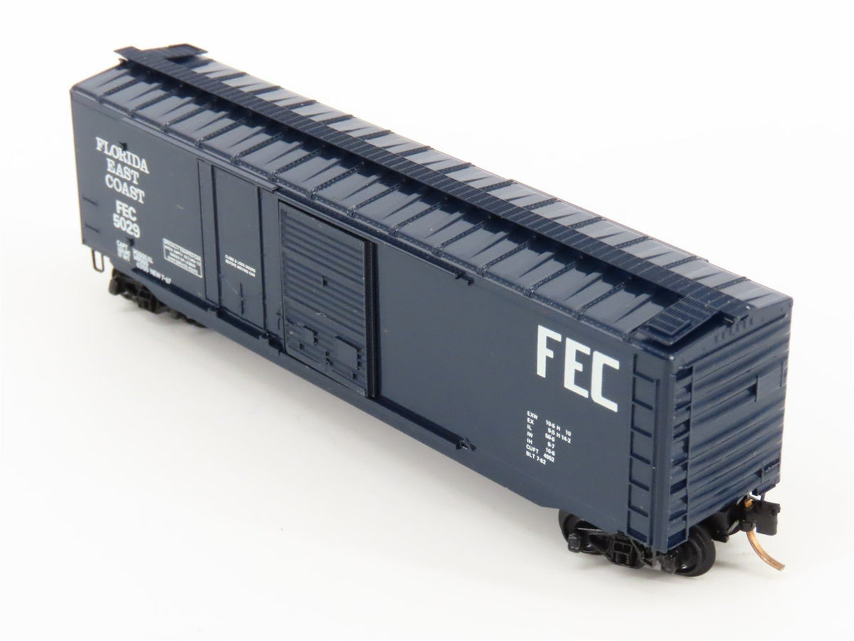 N Scale Kadee Micro-Trains MTL 33081 FEC Florida East Coast 50&#39; Box Car #5029