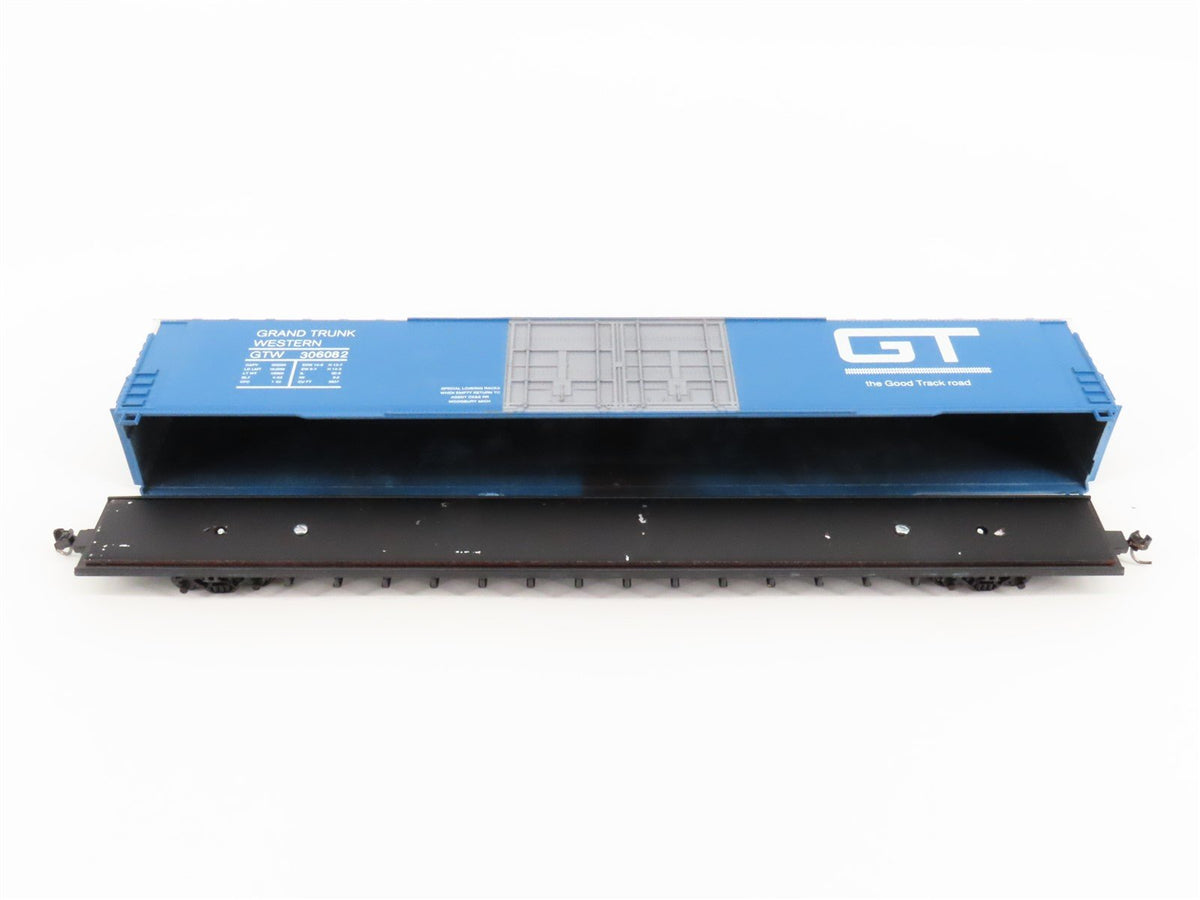 HO Scale Athearn GTW Grand Trunk Western 86&#39; Hi-Cube / Auto Box Car #306082