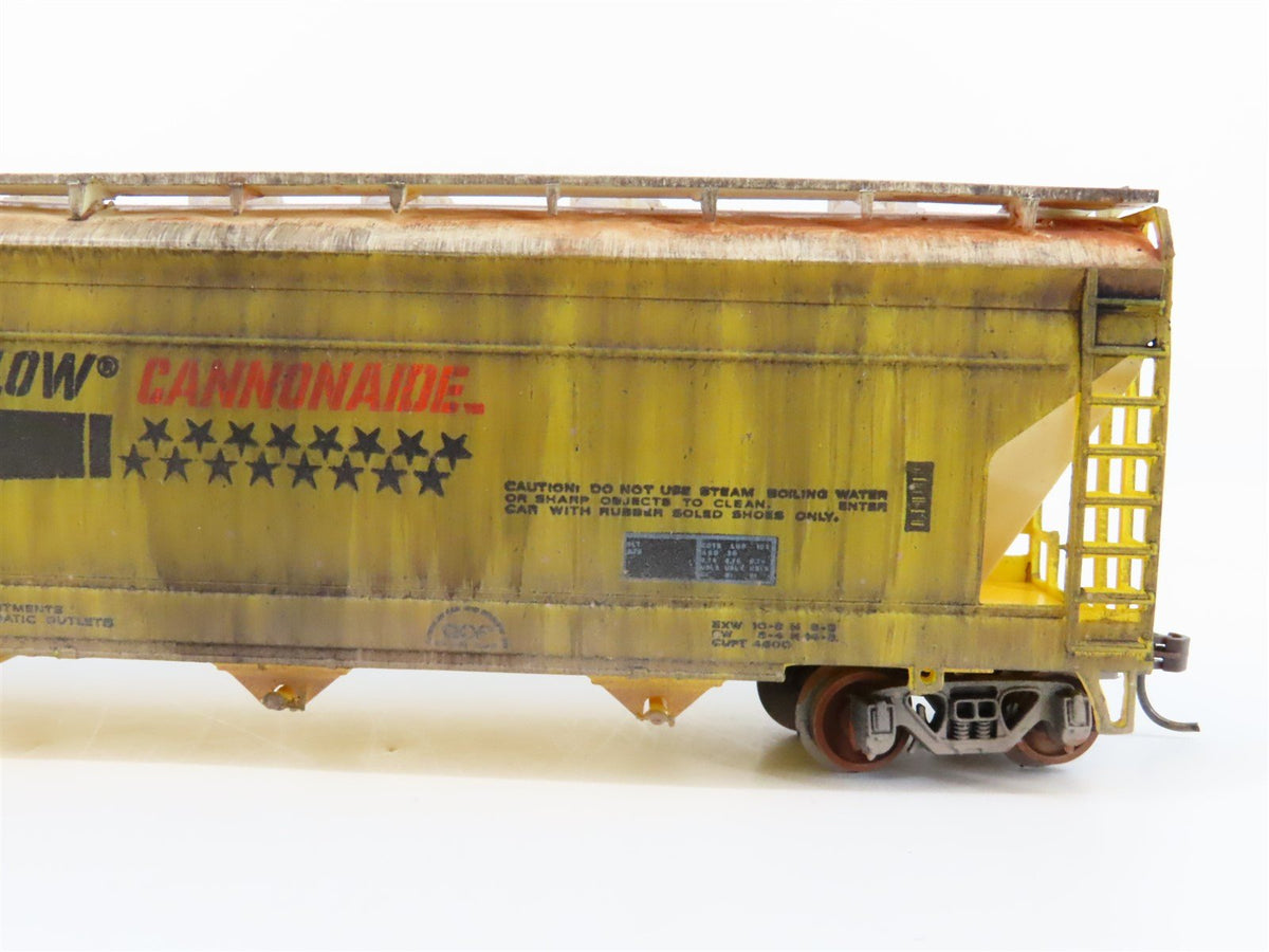 HO AHM ACFX &quot;Centerflow Cannonaide&quot; 4-Bay Covered Hopper - Weathered &amp; Graffiti