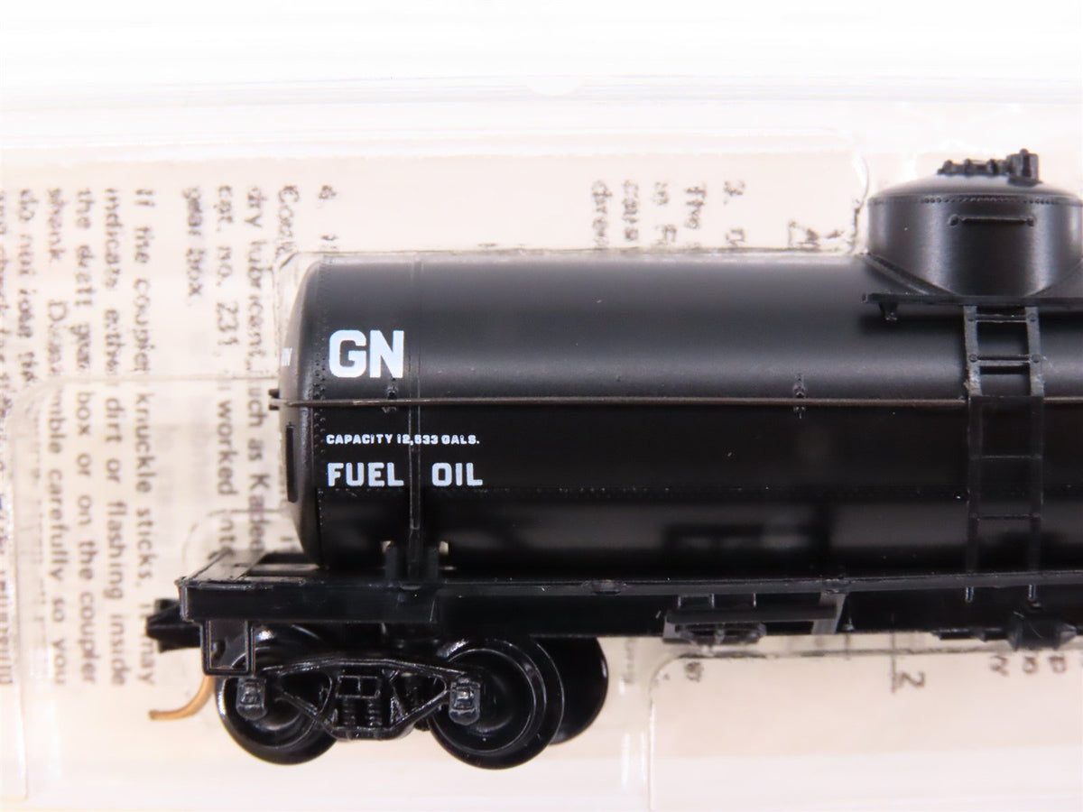 N Kadee Micro-Trains MTL 65240 GN Great Northern Single Dome Tank Car #X-1153