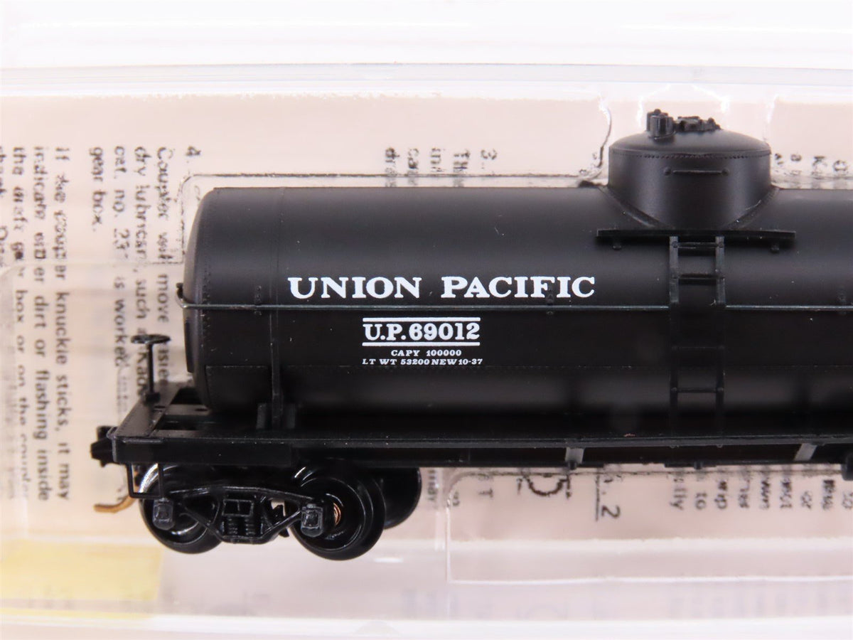 N Kadee Micro-Trains MTL 65180 UP Union Pacific 39&#39; Single Dome Tank Car #69012