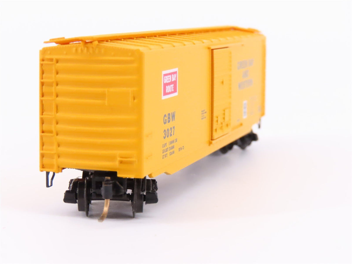 N Scale Kadee Micro-Trains MTL 31130 GBW Green Bay Route 50&#39; Box Car #3027