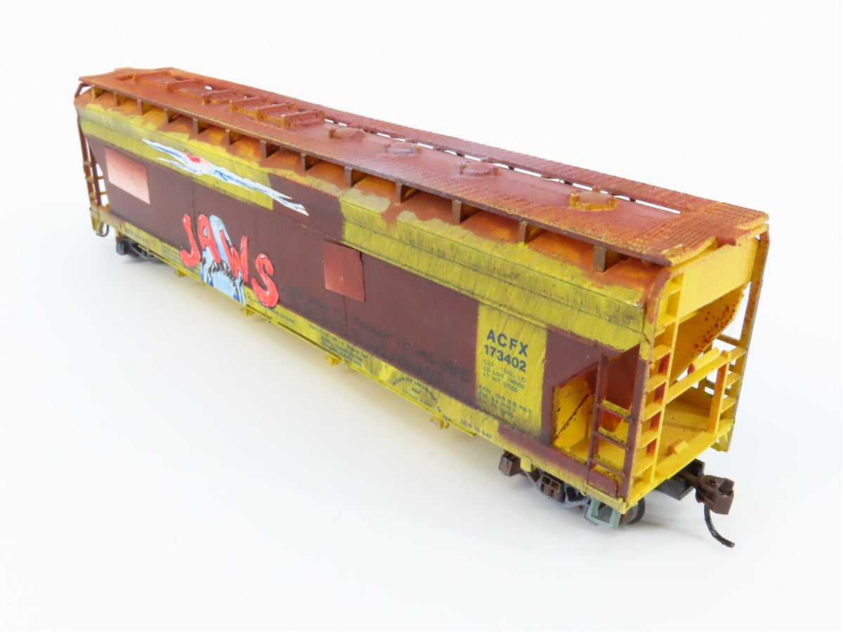 HO Scale TYCO ACFX 4-Bay Covered Hopper #173402 - Custom, Weathered &amp; Graffiti