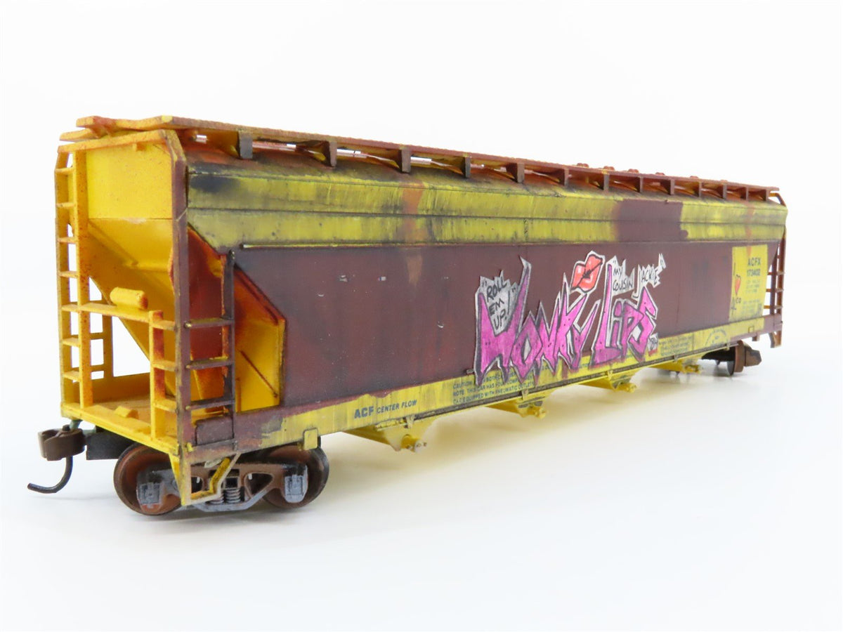 HO Scale TYCO ACFX 4-Bay Covered Hopper #173402 - Custom, Weathered &amp; Graffiti