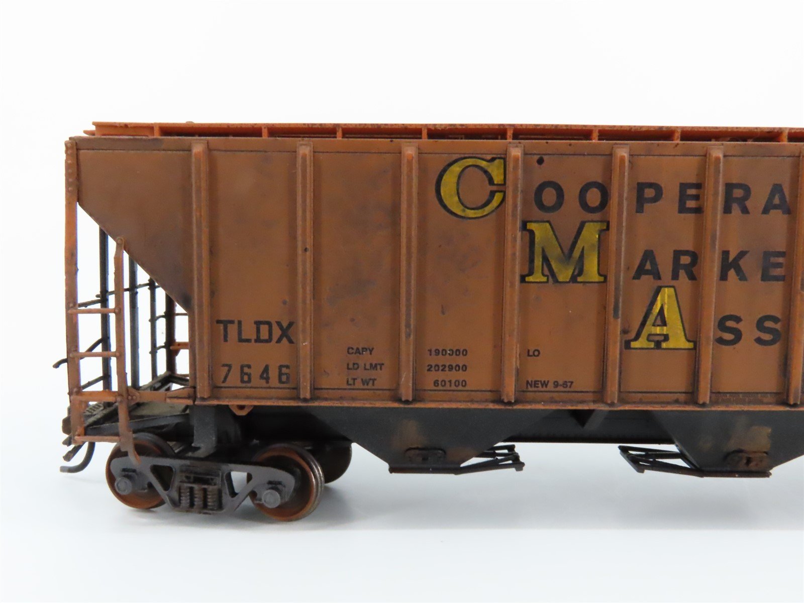 HO Proto 2000 TLDX Co-op Marketing 3-Bay Covered Hopper #7646 - Pro-Custom