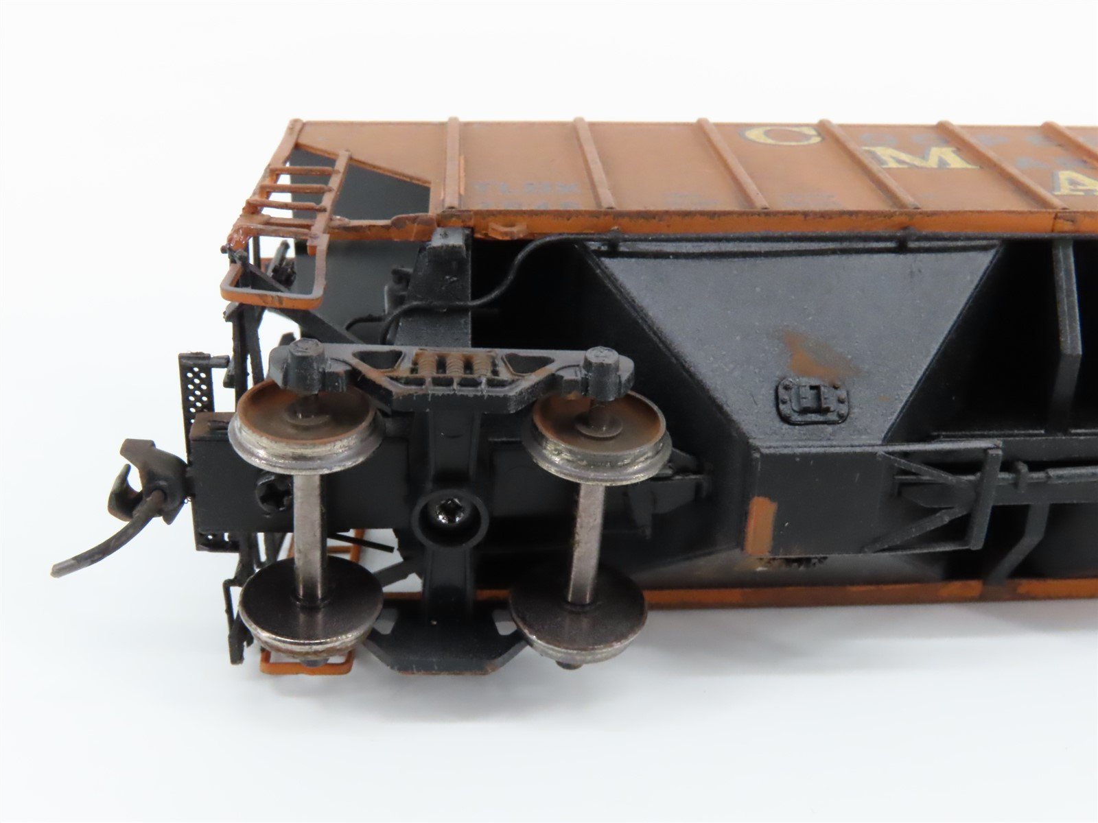 HO Proto 2000 TLDX Co-op Marketing 3-Bay Covered Hopper #7646 - Pro-Custom