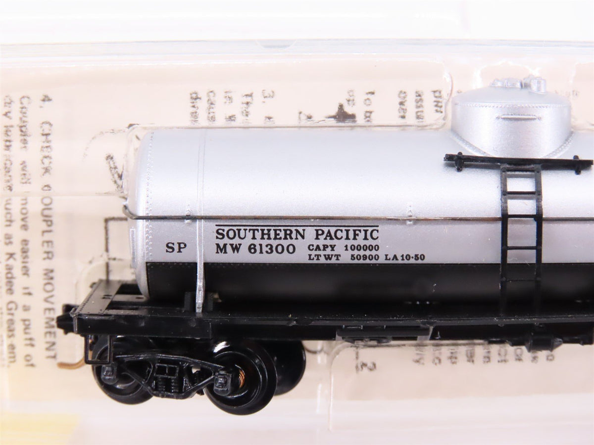 N Kadee Micro-Trains MTL 65200 SP Southern Pacific Single Dome Tank Car #61300