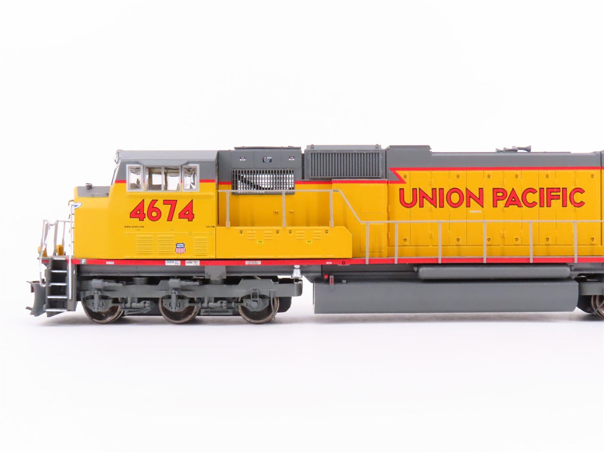 HO Athearn Genesis G6170 UP Union Pacific SD70M Diesel #4674 w/ Sound - DCC ONLY