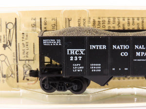 N Kadee Micro-Trains MTL 56030 IHCX International Harvester 2-Bay Hopper #237