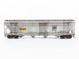 HO Athearn PRR Pennsylvania 4-Bay Covered Hopper #260735 - Weathered & Graffiti