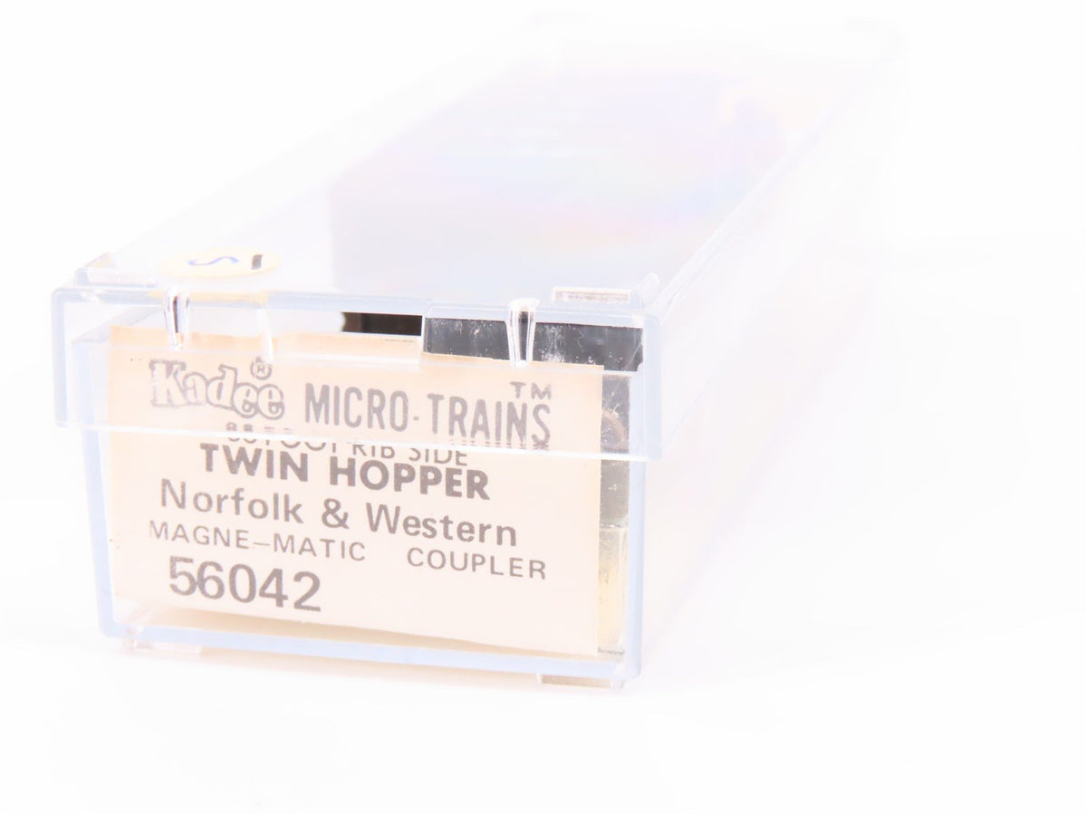 N Scale Kadee Micro-Trains MTL 56042 N&amp;W Norfolk &amp; Western 2-Bay Hopper #38601