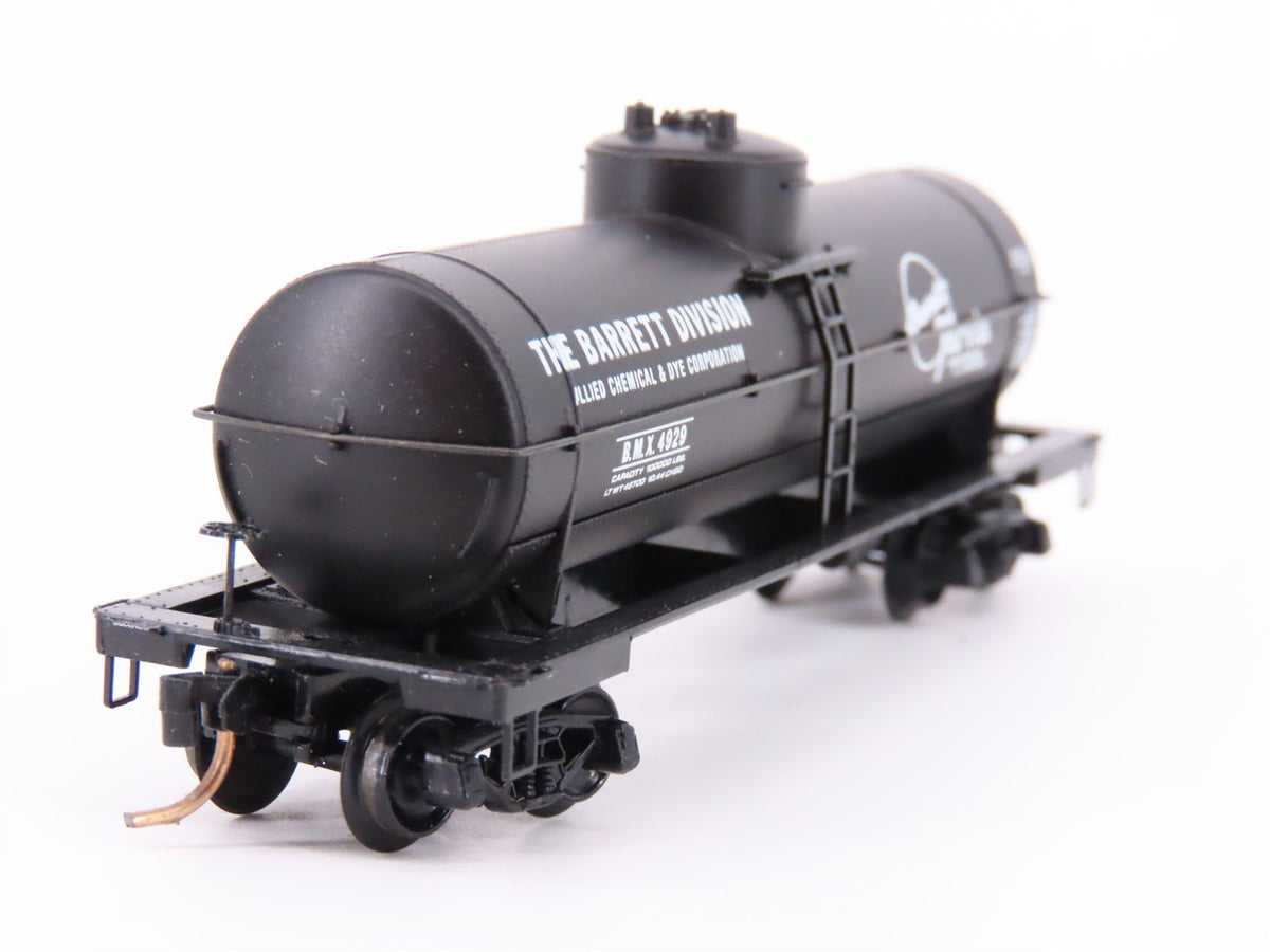 N Scale Kadee Micro-Trains MTL 65150 BMX Tarvia 39&#39; Single Dome Tank Car #4929