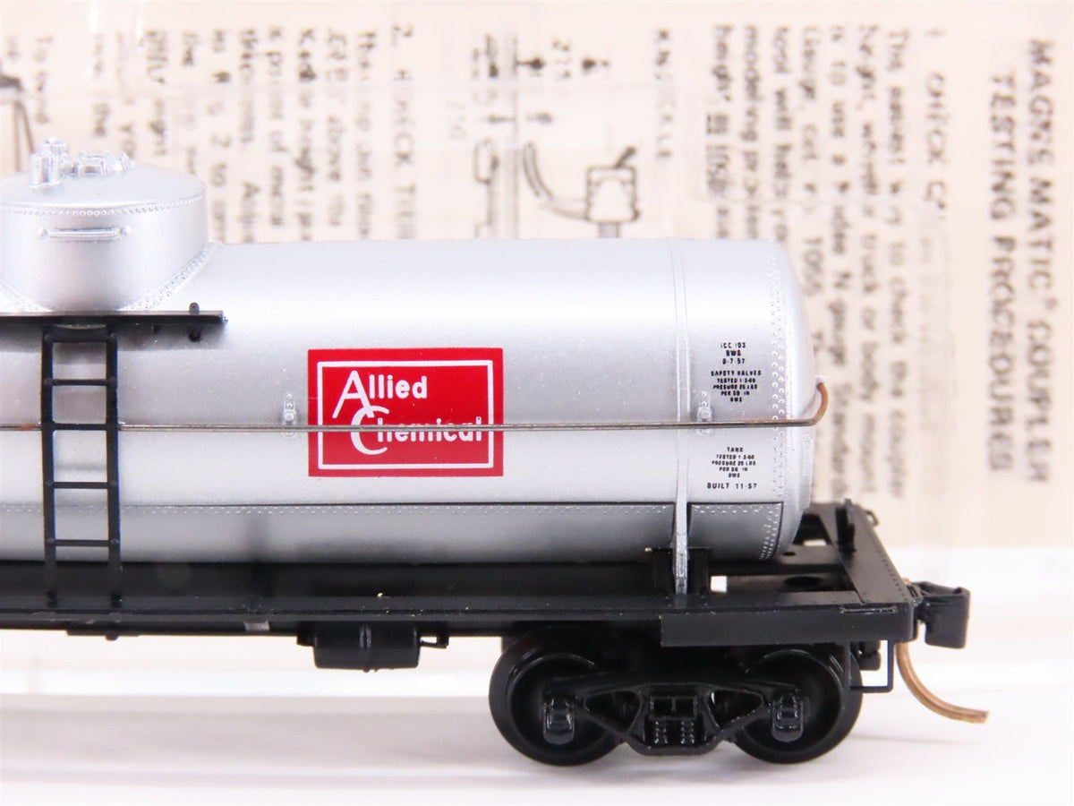 N Scale Kadee Micro-Trains MTL 65210 BMX Barrett Division 39&#39; Tank Car #810