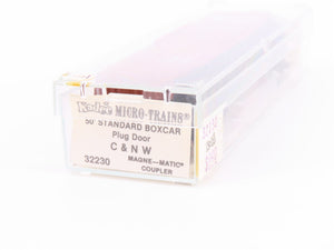 N Scale Kadee Micro-Trains MTL 32230 CNW Chicago Northwestern Box Car #152053