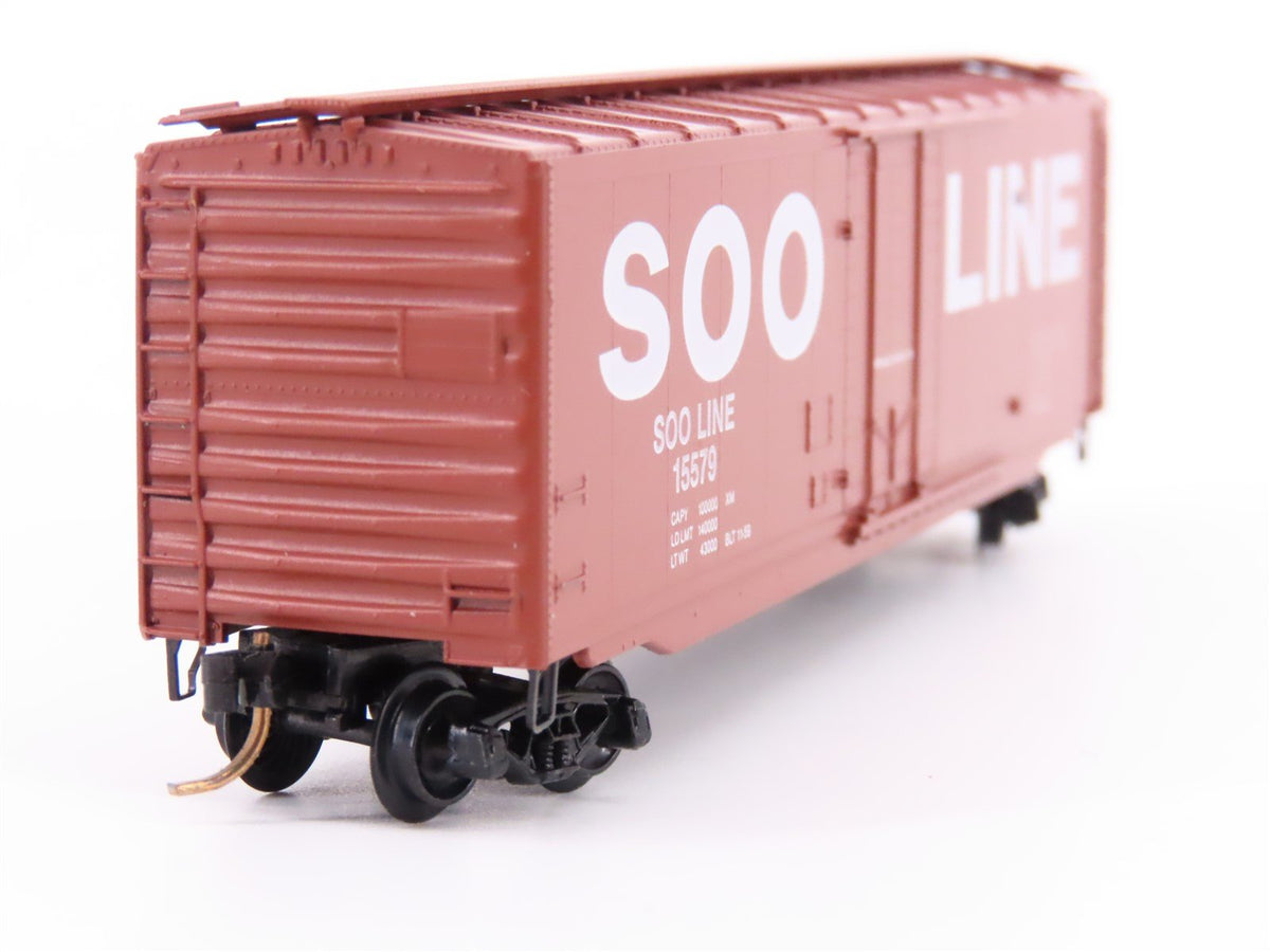 N Scale Kadee Micro-Trains MTL 32110 SOO Line 50&#39; Plug Door Box Car #15579