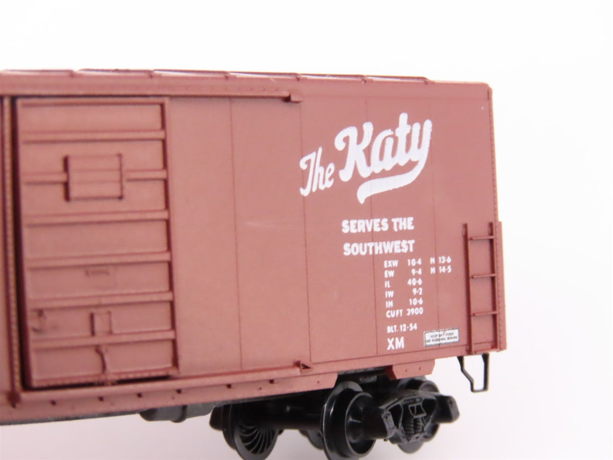 N Scale Kadee Micro-Trains MTL 24060 M-K-T Katy Railroad 40&#39; Box Car #97689