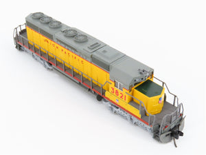 N Scale Kato 176-4909 UP Union Pacific SD40-2 Snoot Diesel Locomotive #3821