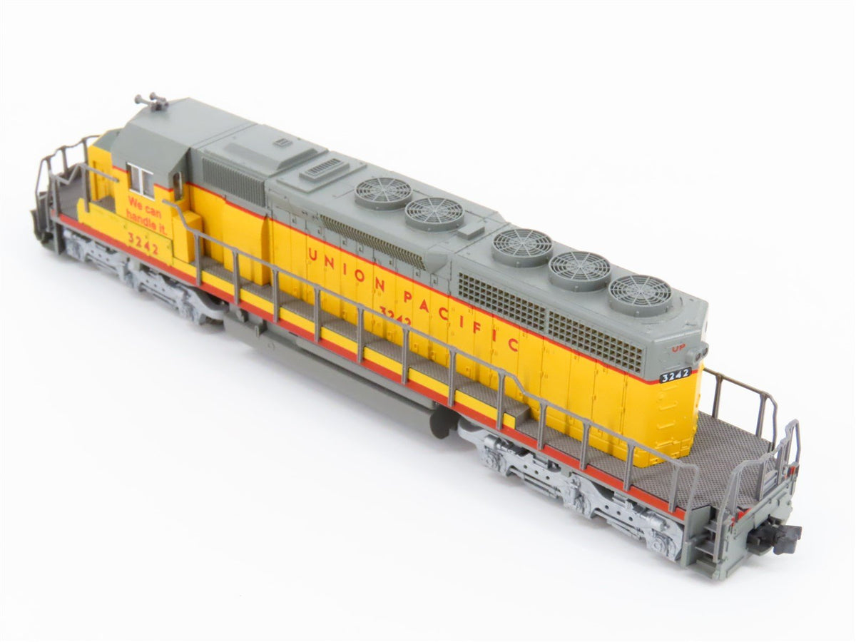 N Scale Kato 176-4813 UP Union Pacific SD40-2 Early Diesel Locomotive #3242