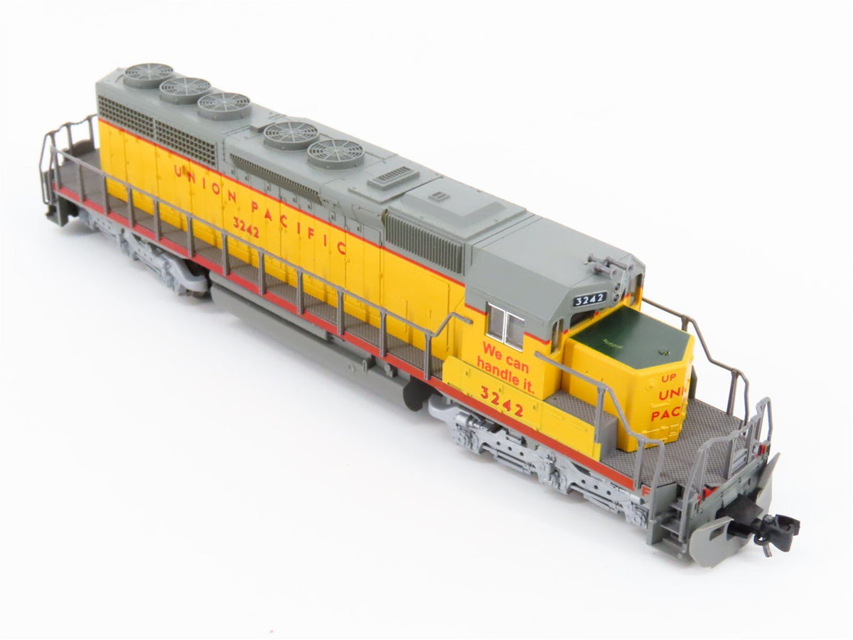 N Scale Kato 176-4813 UP Union Pacific SD40-2 Early Diesel Locomotive #3242