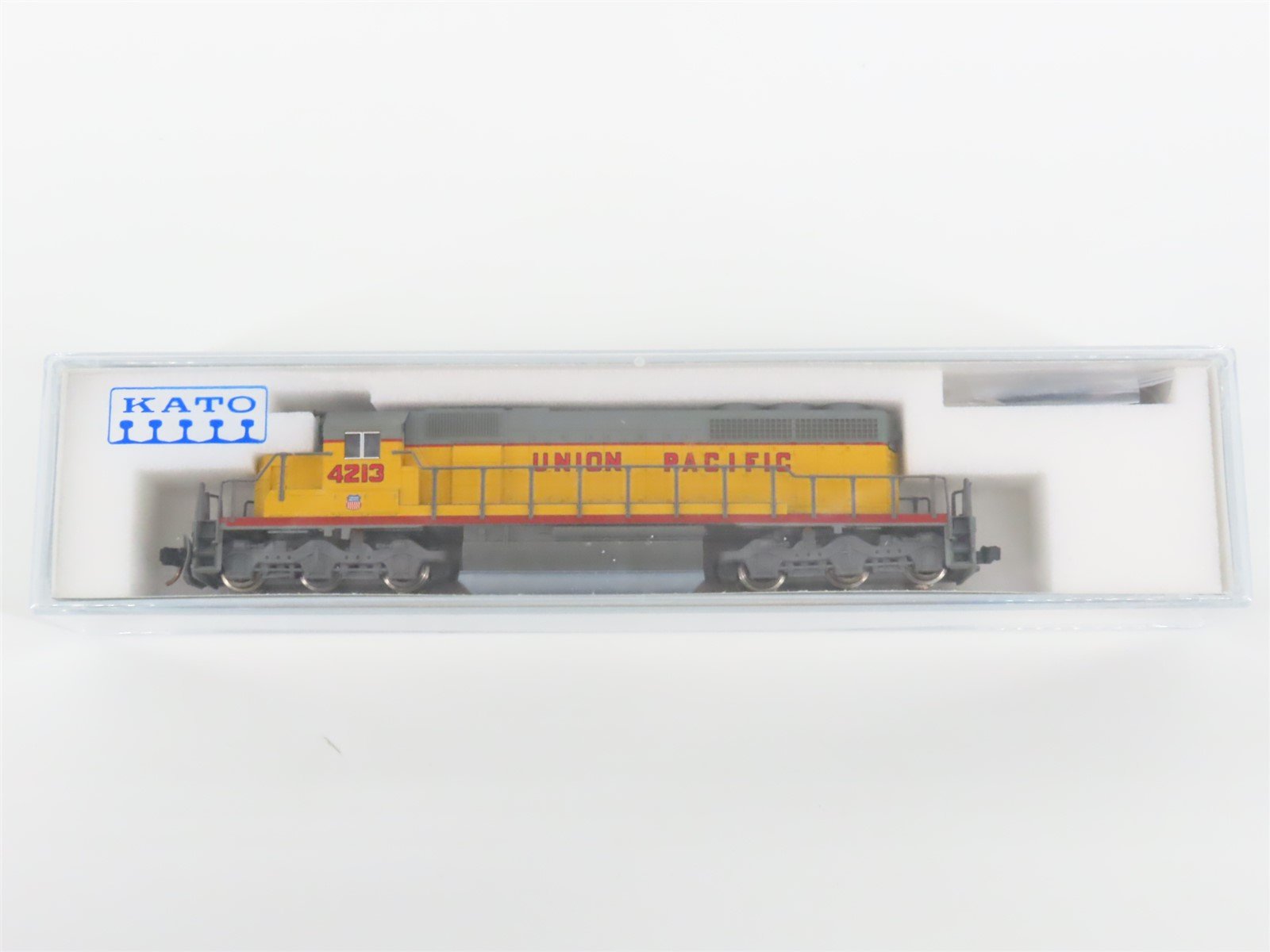 N Scale Kato 176-4706 UP Union Pacific SD40-2 Early Diesel Locomotive #4213