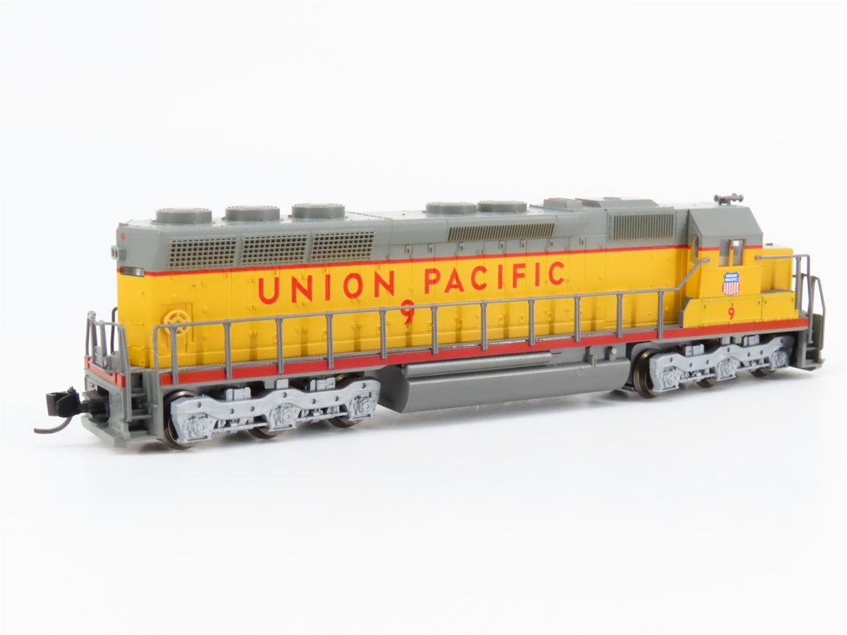 N Scale Kato 176-3119 UP Union Pacific SD45 Diesel Locomotive #9