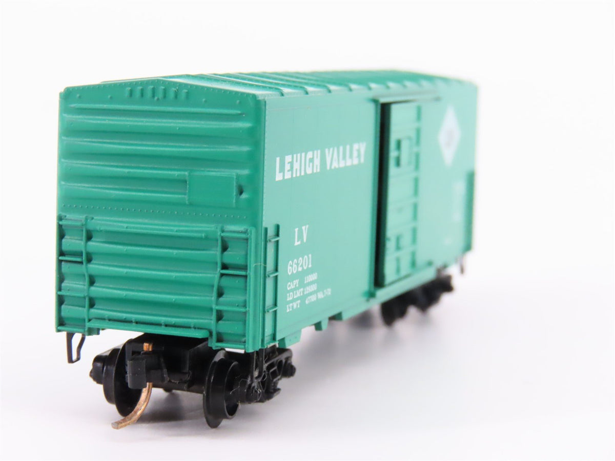 N Scale Kadee Micro-Trains MTL 24020 LV Lehigh Valley 40&#39; Box Car #66201