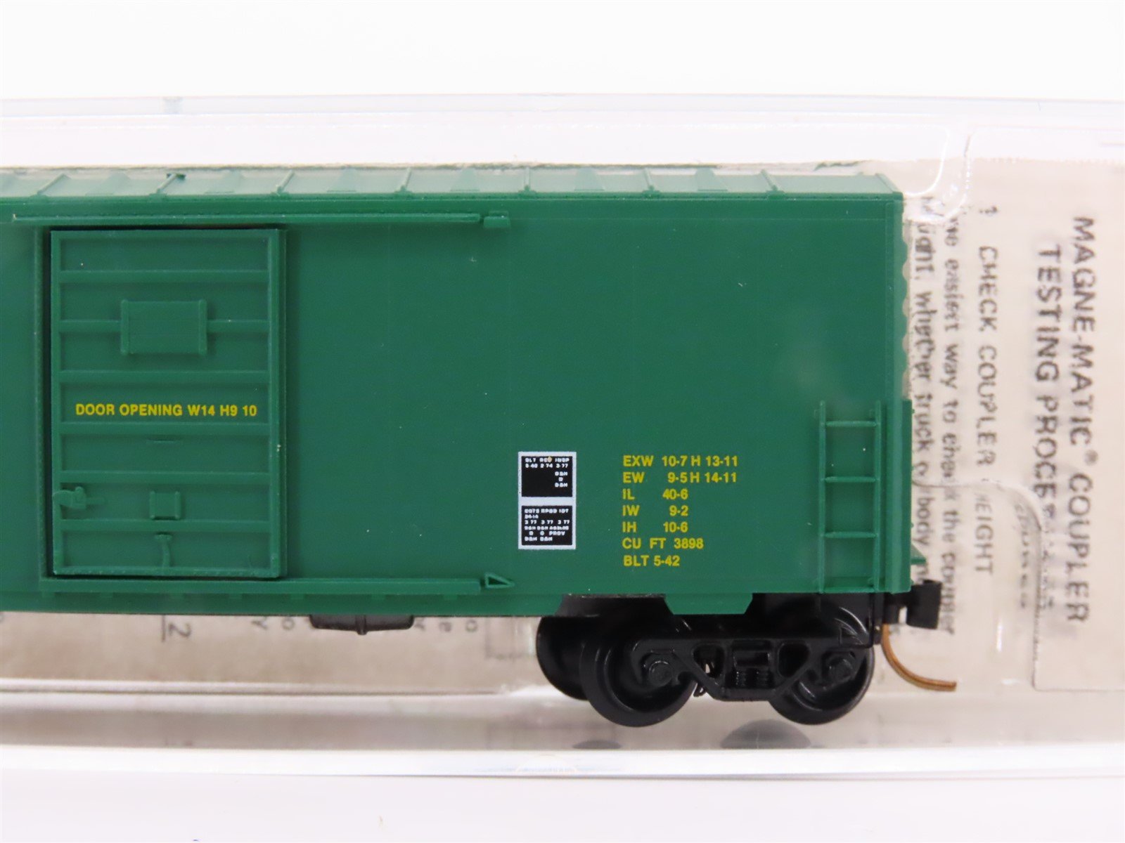 N Scale Kadee Micro-Trains MTL 24210 A&StAB The Bay Line 40' Box Car #1320
