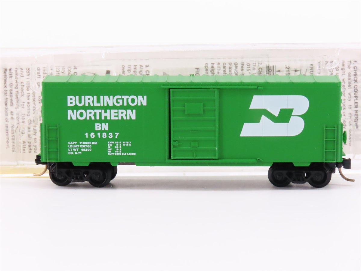 N Scale Kadee Micro-Trains MTL 24040 BN Burlington Northern 40&#39; Box Car #161837