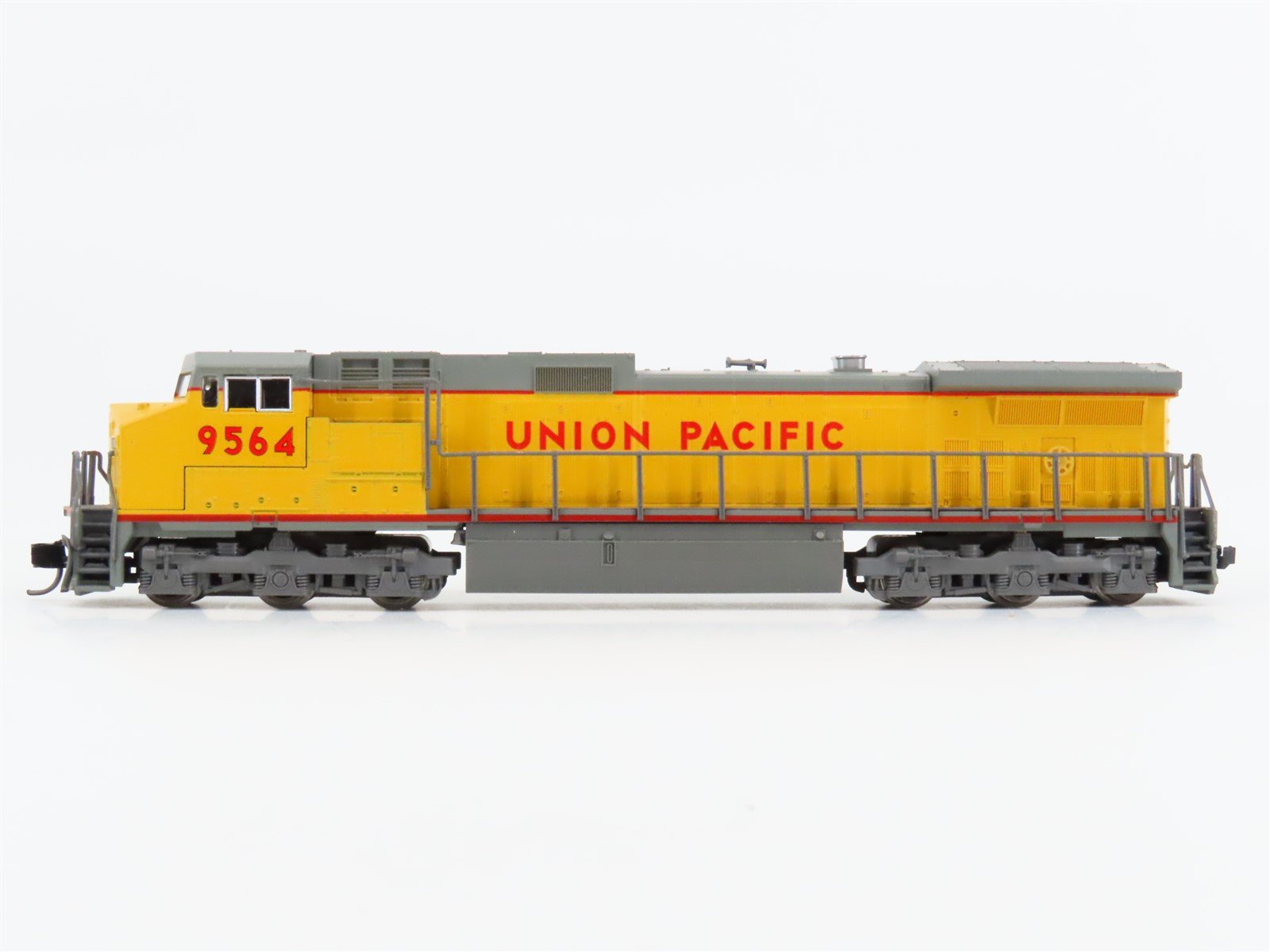 N Scale KATO UP Union Pacific C44-9W Diesel Locomotive #9564