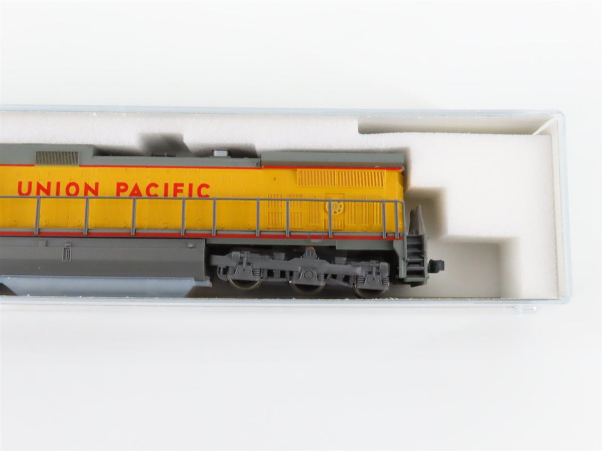 N Scale Kato 176-3304 UP Union Pacific C44-9W Diesel Locomotive #9702