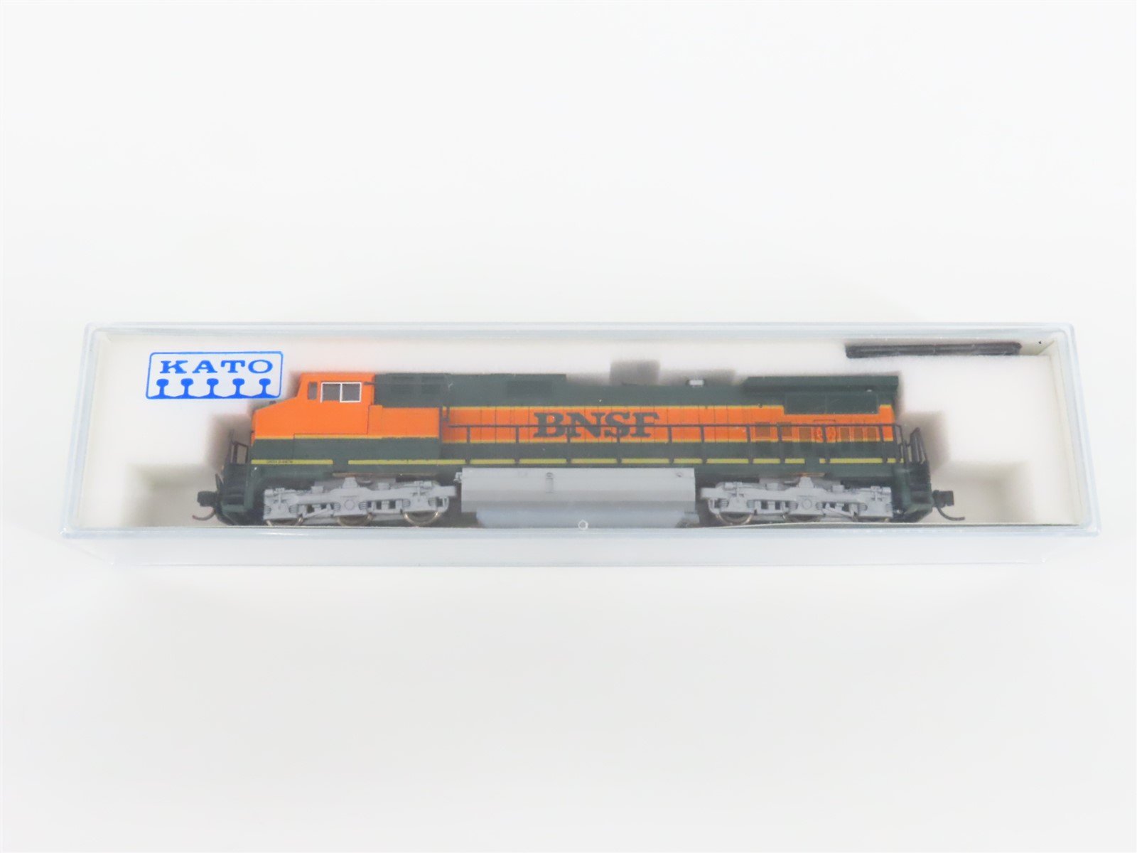 N Scale KATO 176-3803 BNSF Railway C44-9W Diesel Locomotive No#