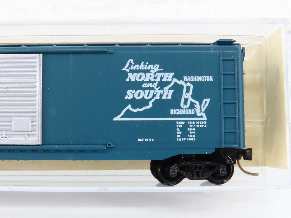 N Scale Kadee Micro-Trains MTL 33020 RF&amp;P Railroad 50&#39; Box Car #2482