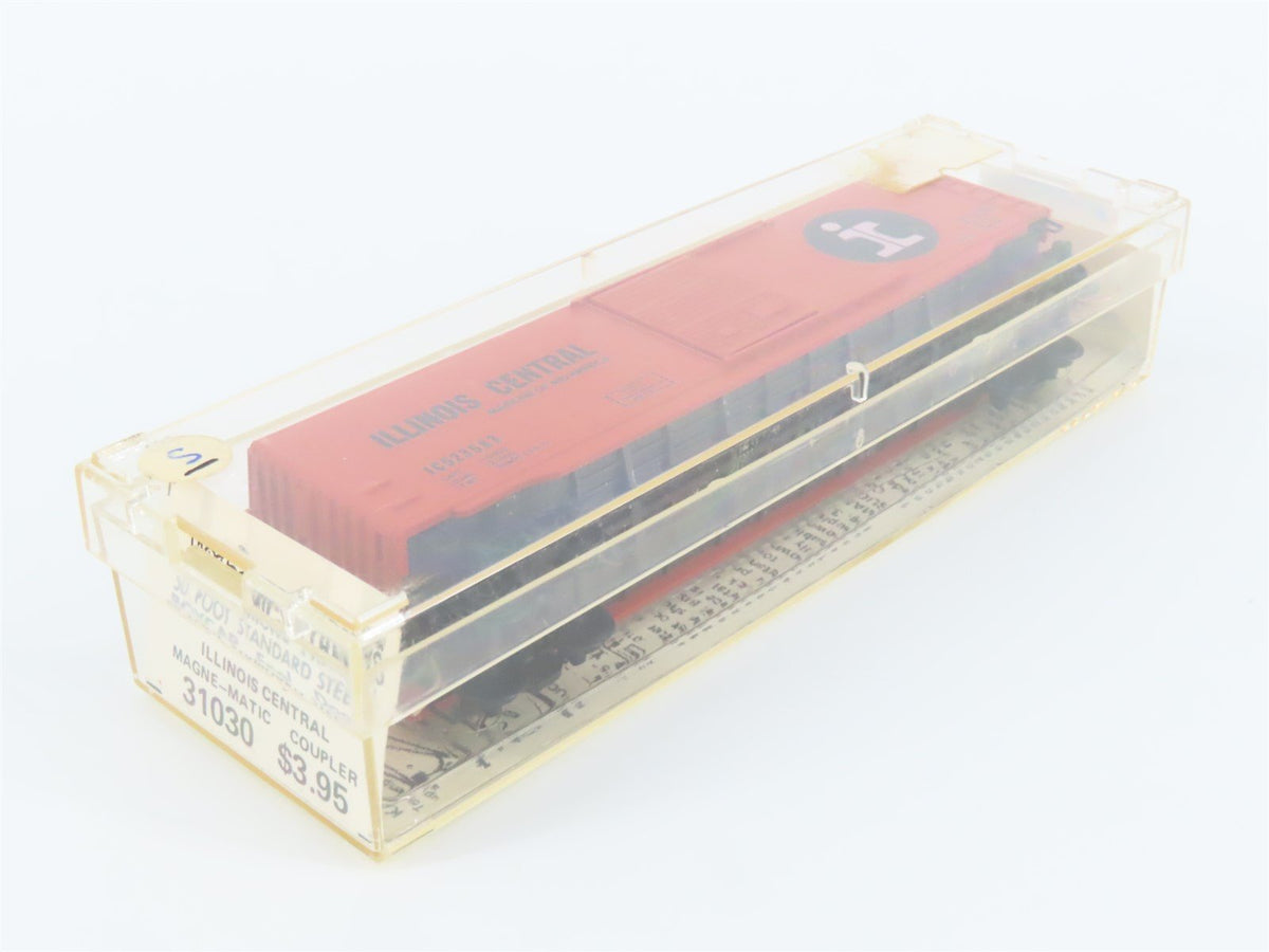 N Scale Kadee Micro-Trains MTL 31030 IC Illinois Central 50&#39; Box Car #523583