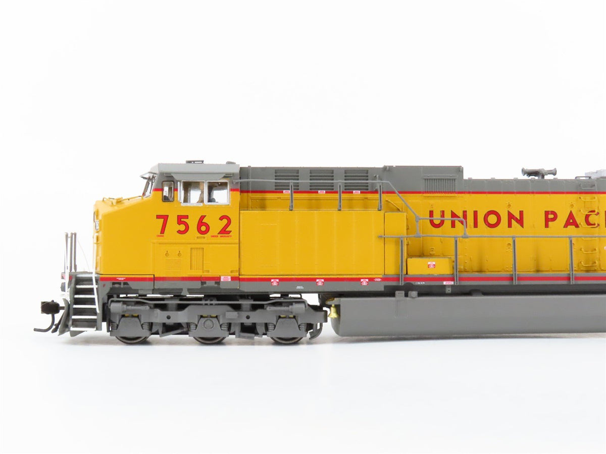 HO Broadway Limited BLI 4016 UP Railway AC6000CW Diesel Loco #7562 w/DCC &amp; Sound