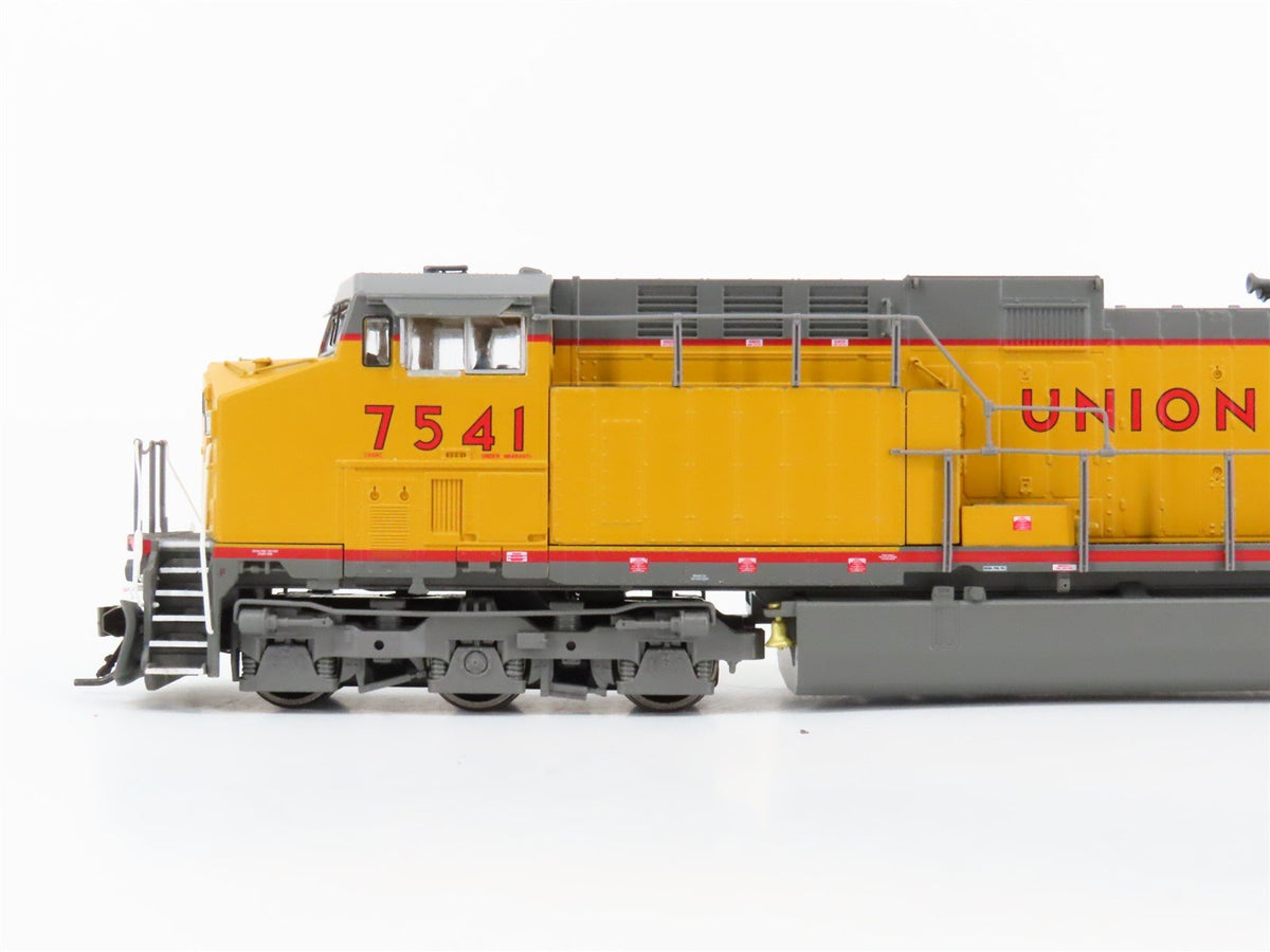 HO Broadway Limited BLI 2614 UP Railway AC6000CW Diesel #7541 w/DCC &amp; Sound