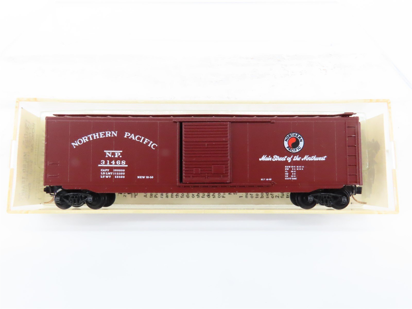 N Kadee Micro-Trains MTL 31060 NP Main Street of the Northwest 50' Boxcar #31468