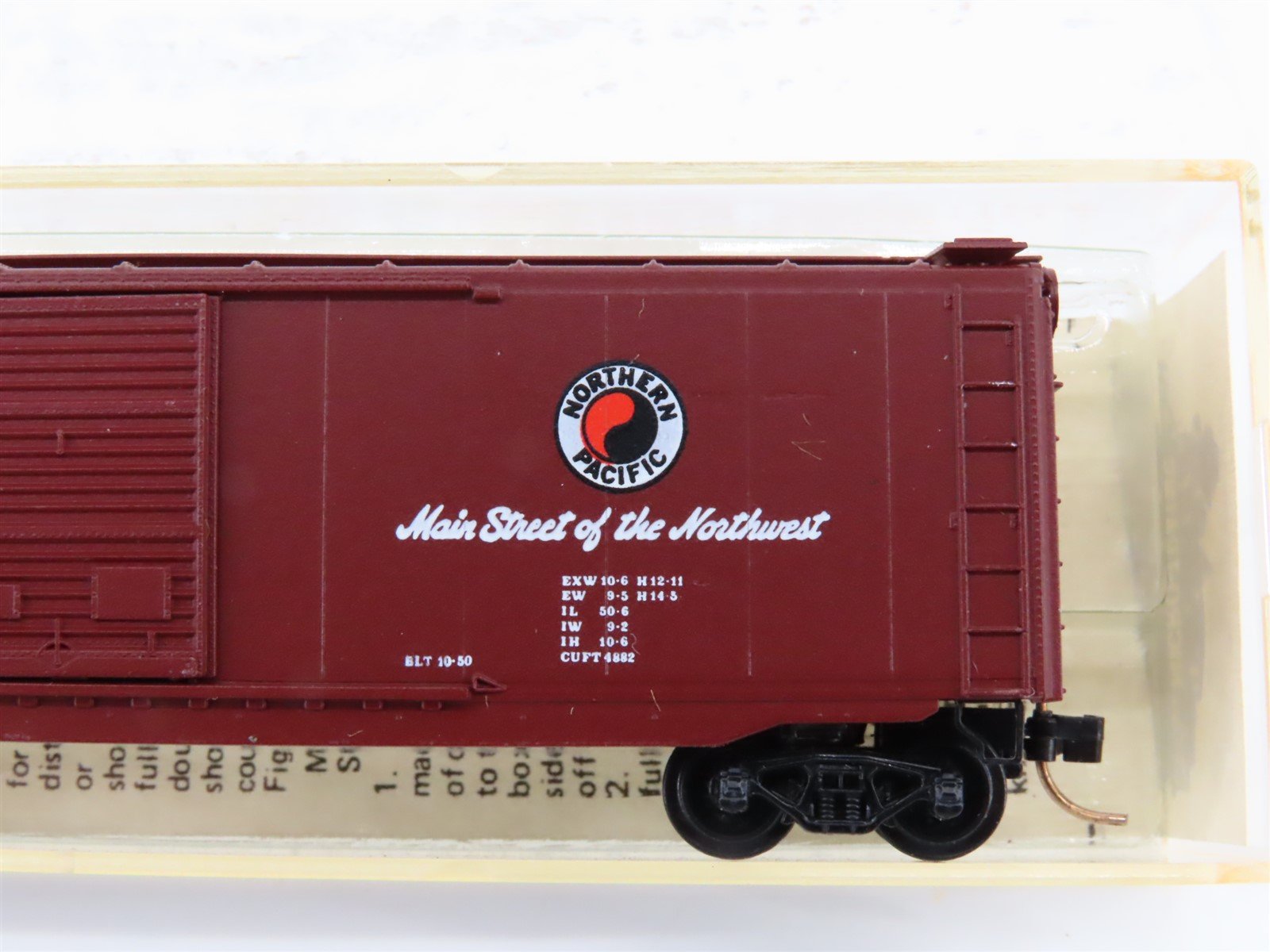 N Kadee Micro-Trains MTL 31060 NP Main Street of the Northwest 50' Boxcar #31468